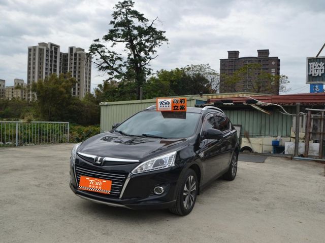 U6 魅力版 1.8/2016年 優質五大保固車/一手車/里程少跑車/歡迎預約鑑賞  第4張相片