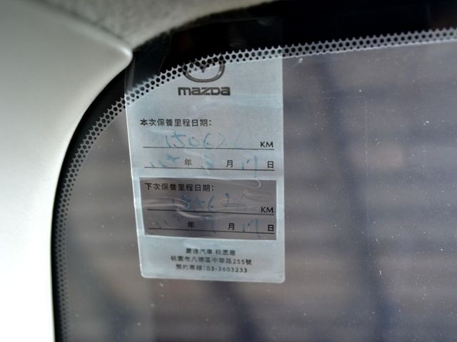7人座/原廠保養/側滑門/定速巡航/後座出風口/保固一年兩萬公里  第19張相片