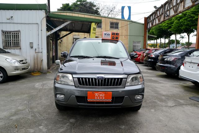 2003年Ford Escape 2.0 雙層行李箱蓋/電動天窗/第三後照鏡  第1張相片