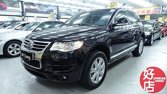 Touareg 3.0 TDI 主動式氣壓懸吊 車美如新  第1張相片