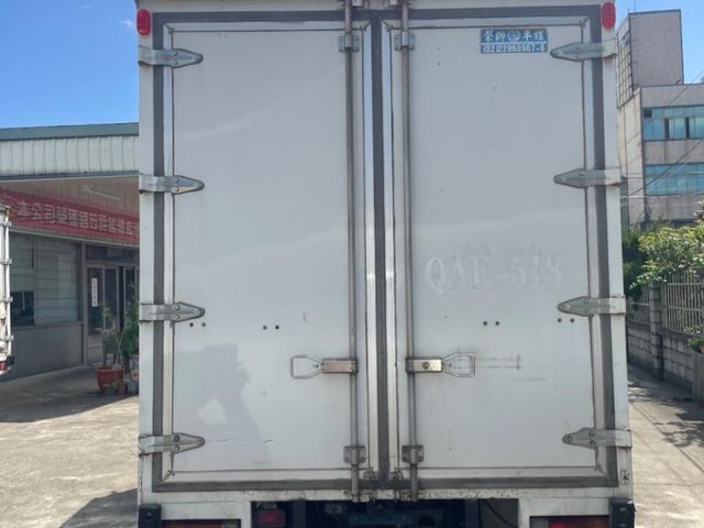 Hino 300  第5張相片