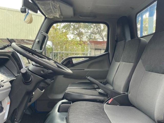 Mitsubishi Galant  第3張相片