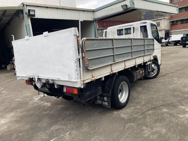 Mitsubishi Galant  第7張相片