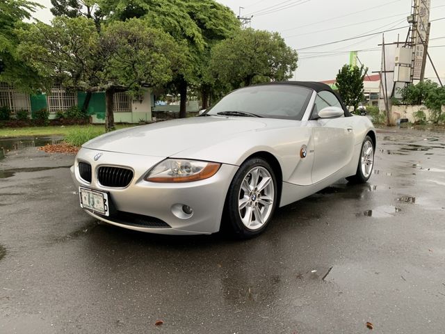 Bmw 寶馬z4 中古車的價格 Findcar 找車網