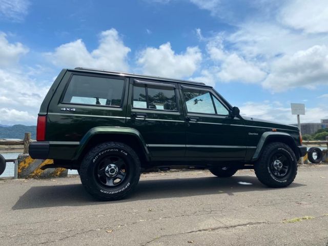 Jeep Cherokee  第3張相片