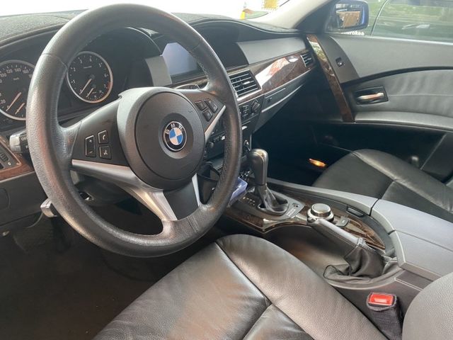 BMW/ 寶馬 523i  第1張相片
