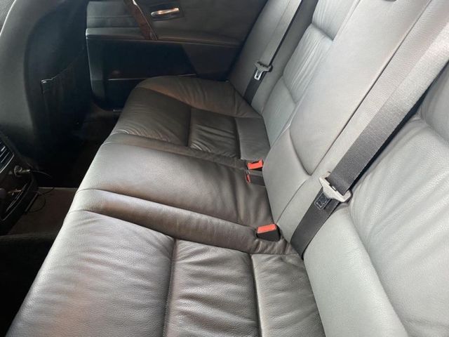 BMW/ 寶馬 523i  第2張相片
