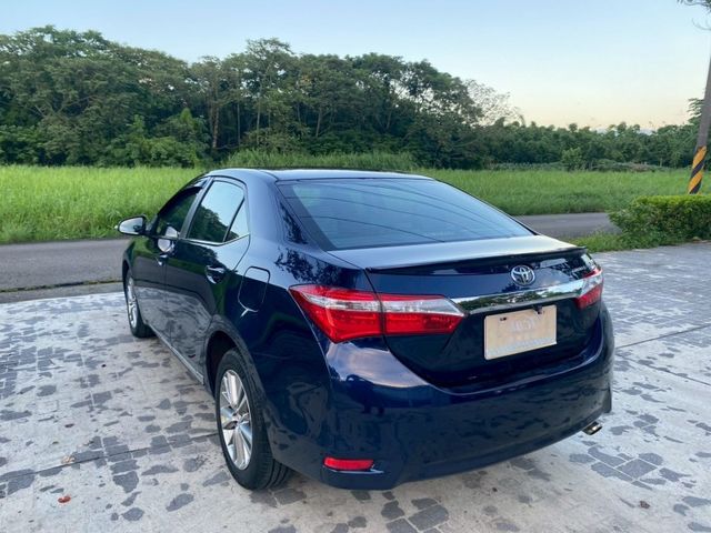 2014  Toyota ALTIS  第9張相片