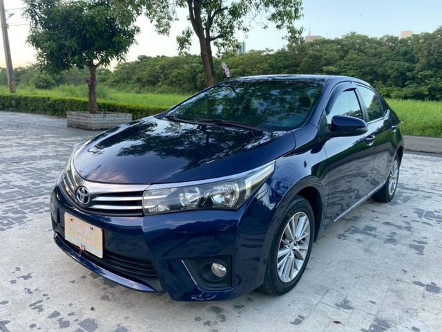 2014  Toyota ALTIS  第11張相片
