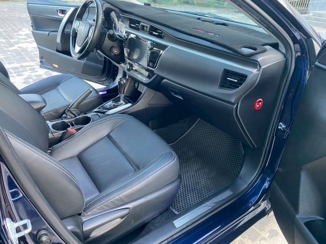 2014  Toyota ALTIS  第16張相片
