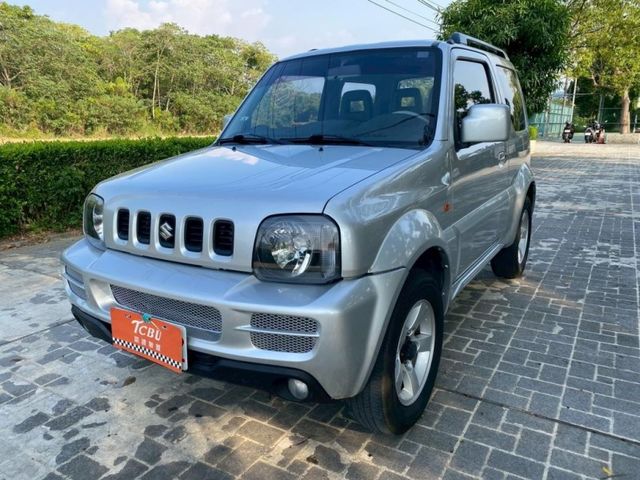 Suzuki Jimny  第3張相片