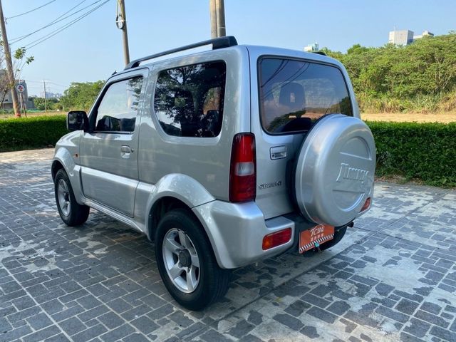 Suzuki Jimny  第4張相片