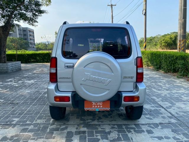 Suzuki Jimny  第5張相片