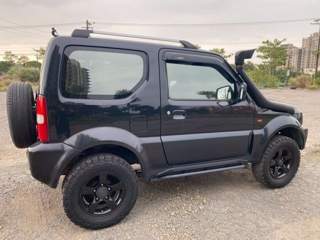 Suzuki Jimny  第3張相片