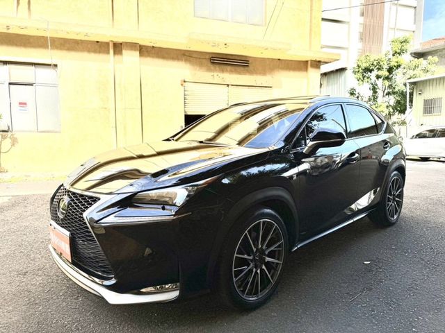 Lexus NX  第4張相片