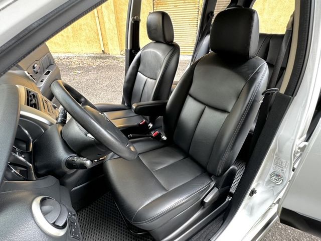 Nissan Livina  第2張相片