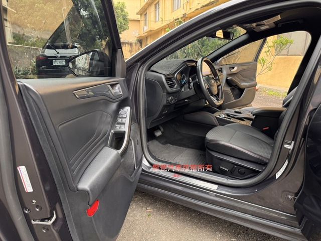 Ford/福特 Focus  第8張相片
