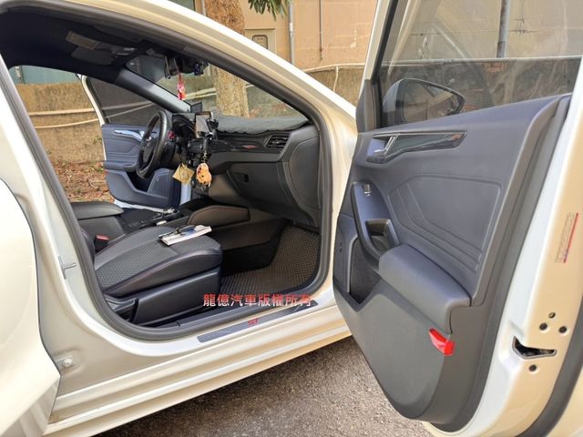 Ford/福特 Focus  第12張相片