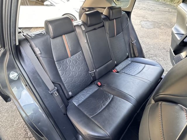 Toyota RAV4  第17張相片