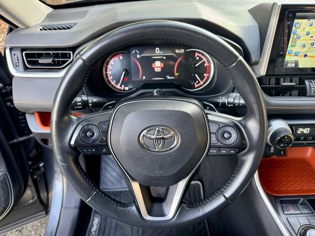 Toyota RAV4  第18張相片
