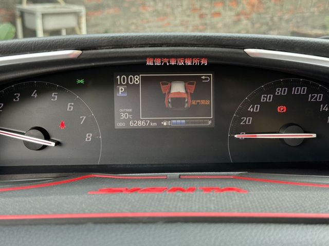 Toyota SIENTA  第7張相片
