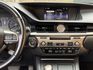 Lexus ES  第1張縮圖