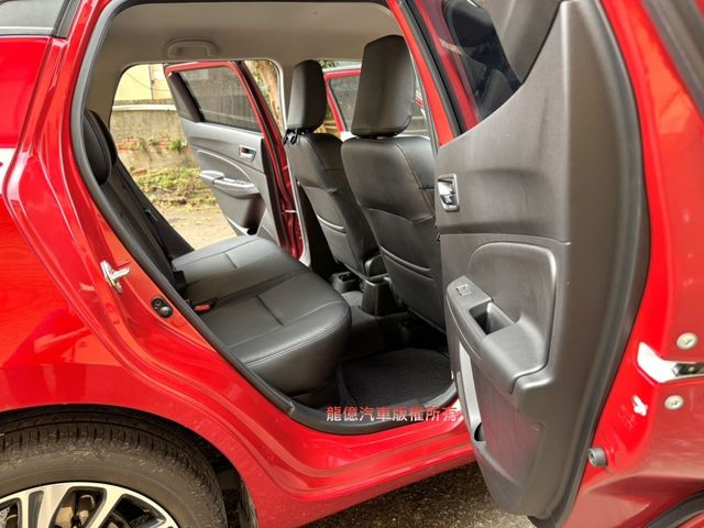 Suzuki SWIFT  第8張相片