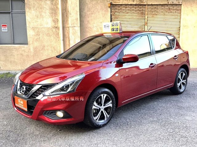 Nissan Tiida  第1張相片