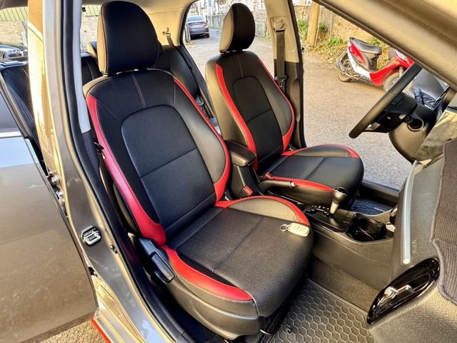 Kia Picanto  第14張相片