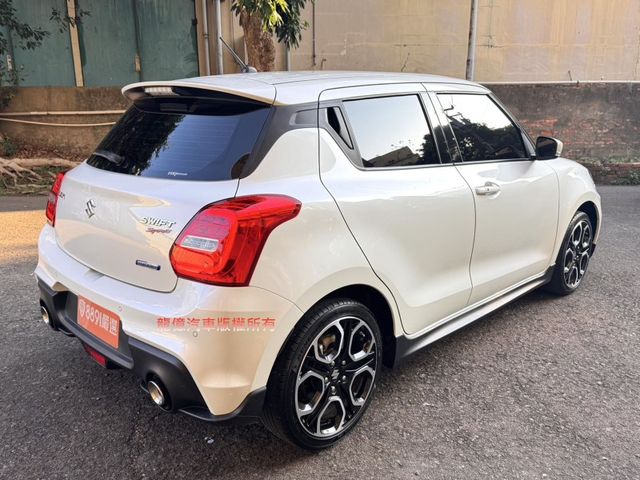 Suzuki SWIFT  第2張相片