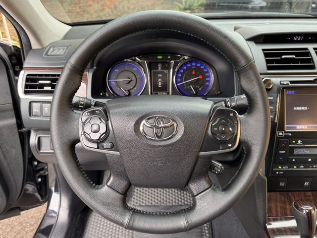 Toyota Camry  第16張相片