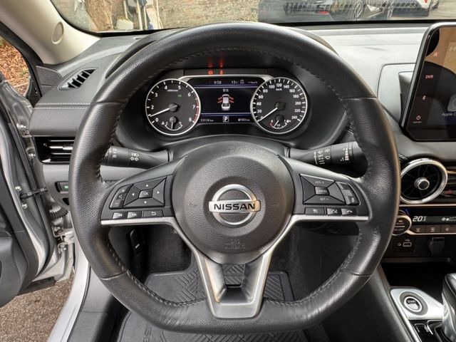 Nissan Sentra  第16張相片