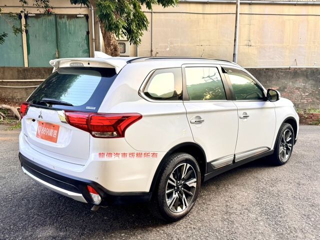 Mitsubishi Outlander  第2張相片