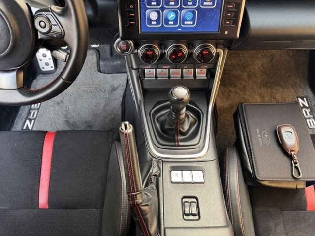 Subaru BRZ  第18張相片