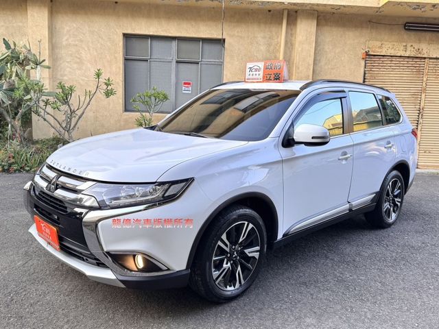 Mitsubishi Outlander  第1張相片