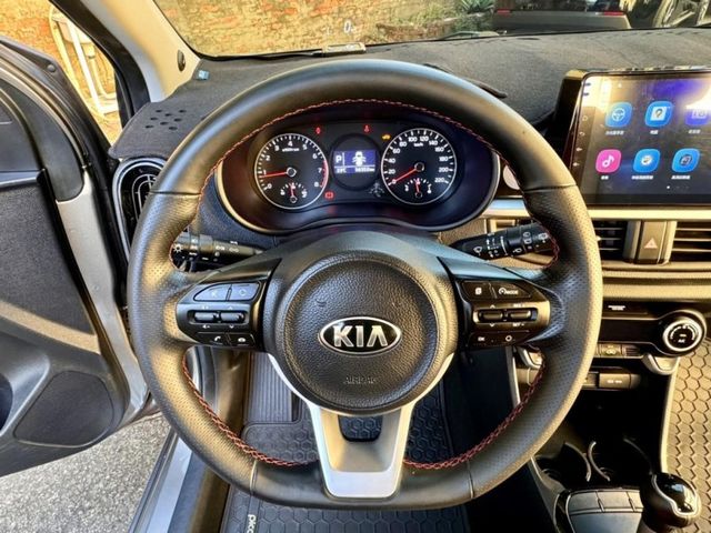 Kia Picanto  第16張相片
