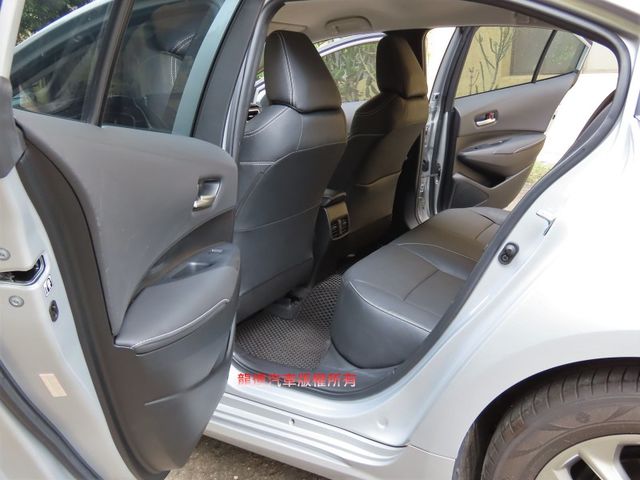 Toyota ALTIS  第6張相片