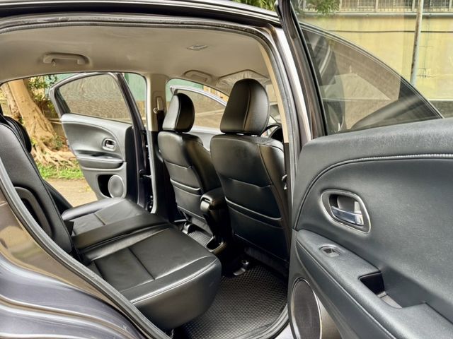Honda HR-V  第8張相片