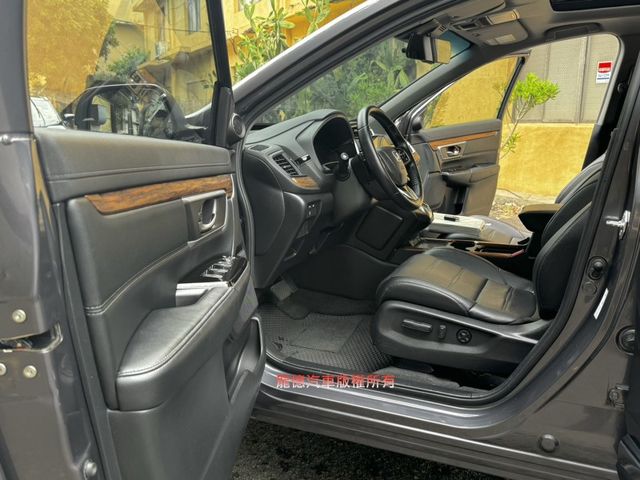 Honda CR-V  第5張相片