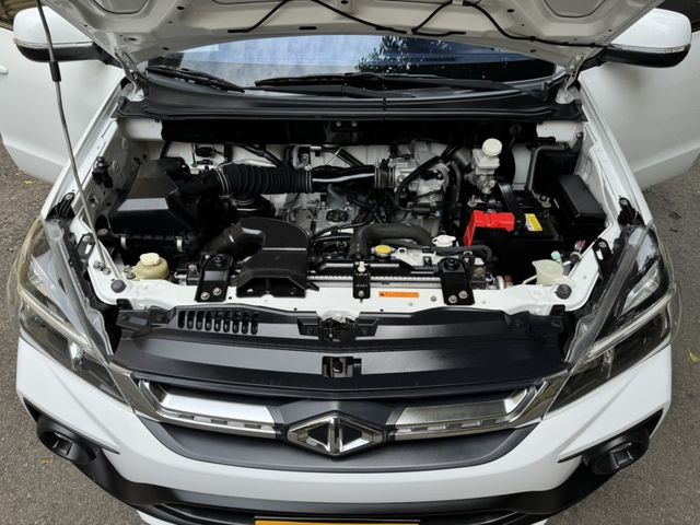 Mitsubishi Zinger  第10張相片