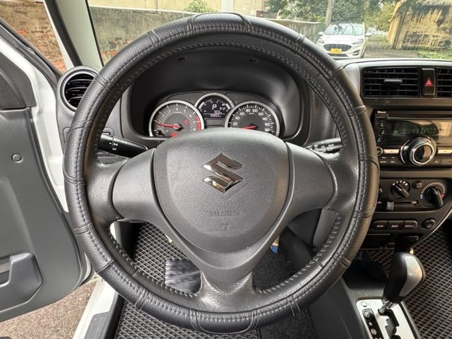 Suzuki Jimny  第19張相片