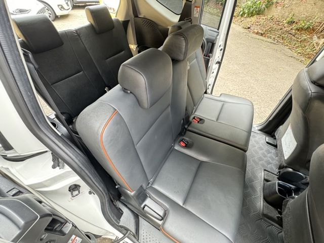 Toyota SIENTA  第14張相片