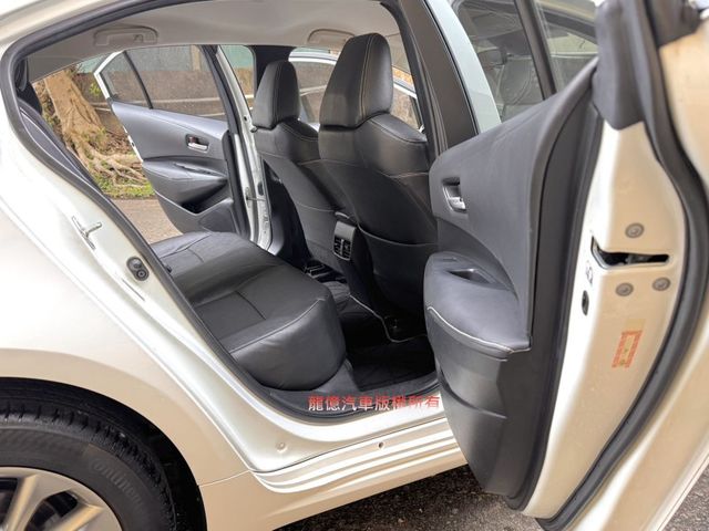 Toyota ALTIS  第8張相片