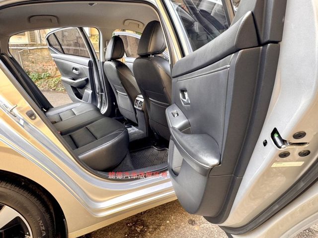 Nissan Sentra  第8張相片