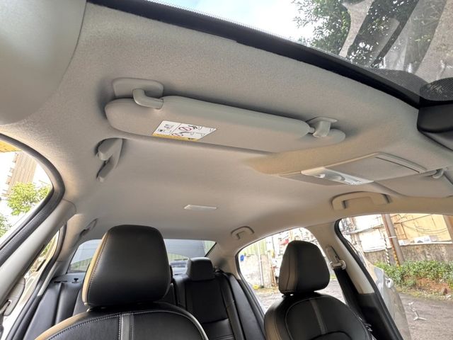 Nissan Sentra  第16張相片