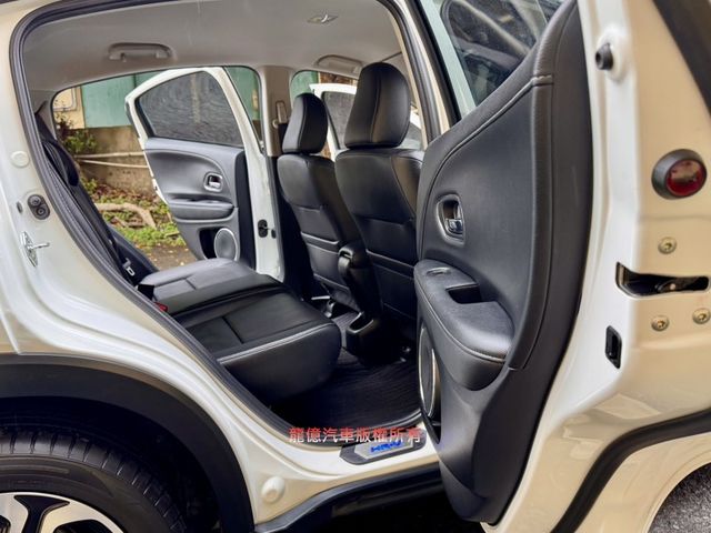 Honda HR-V  第8張相片