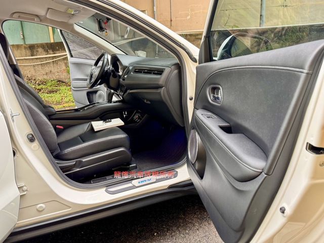 Honda HR-V  第9張相片
