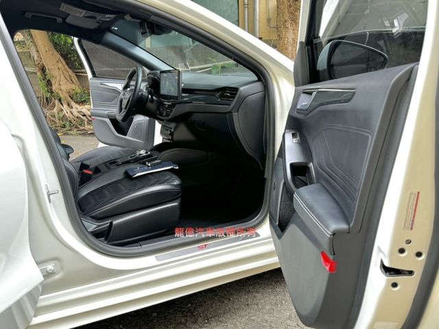 Ford/福特 Focus  第9張相片