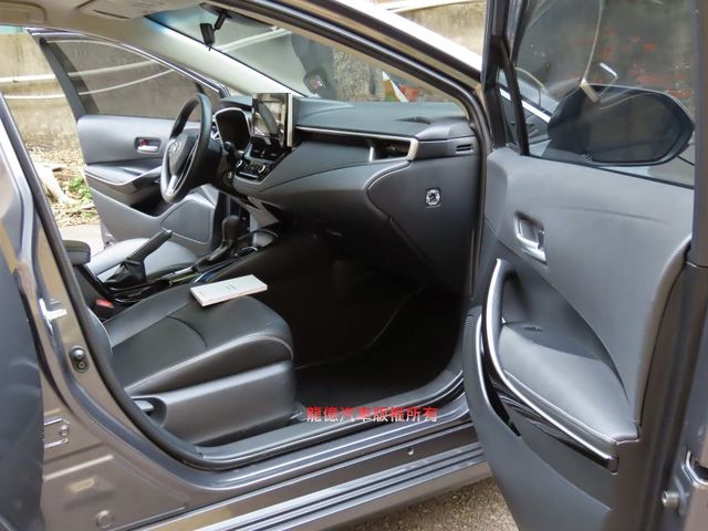 Toyota ALTIS  第9張相片