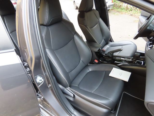 Toyota ALTIS  第13張相片